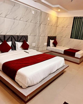 Hotel the grand pritam